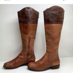 Knee-high leather malino boot. BCBGeneration. 8.5.